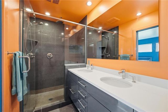 6723 W 66th Street, Overland Park, KS 66202