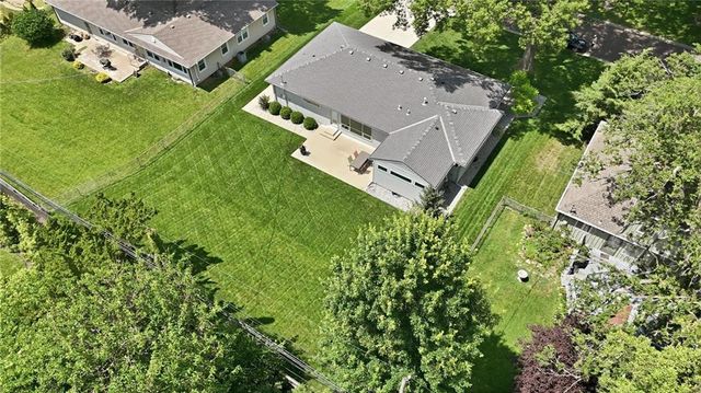 6723 W 66th Street, Overland Park, KS 66202