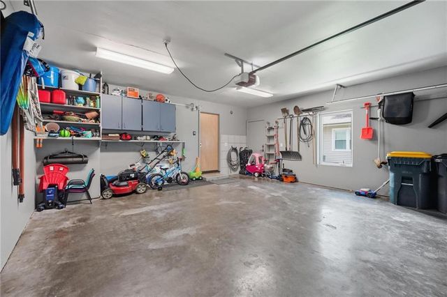 6723 W 66th Street, Overland Park, KS 66202