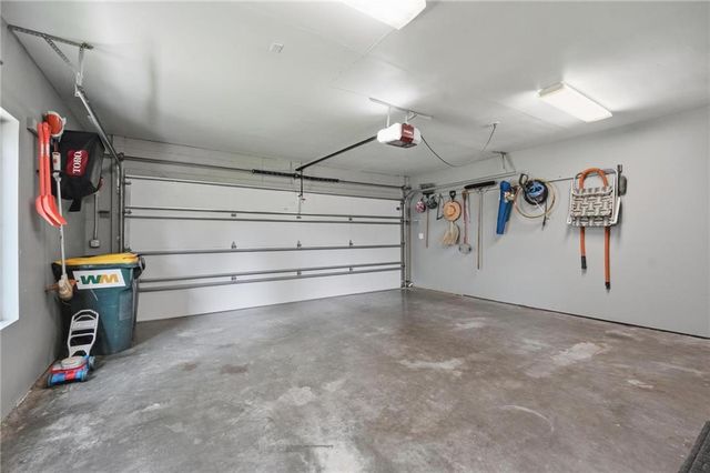 6723 W 66th Street, Overland Park, KS 66202
