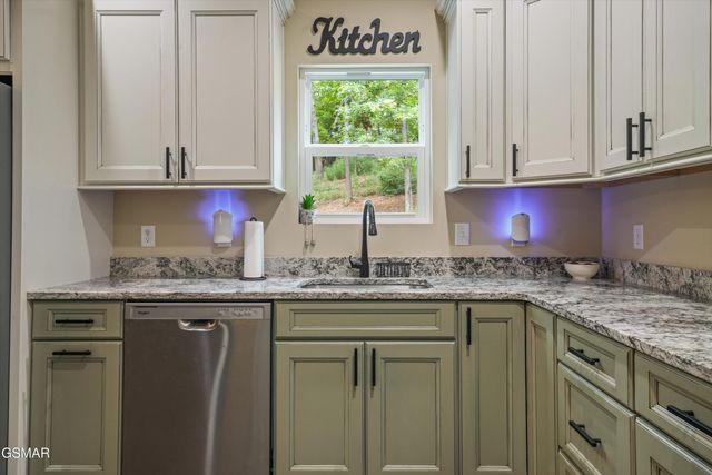 1836 Big Buck Lane, Sevierville, TN 37876