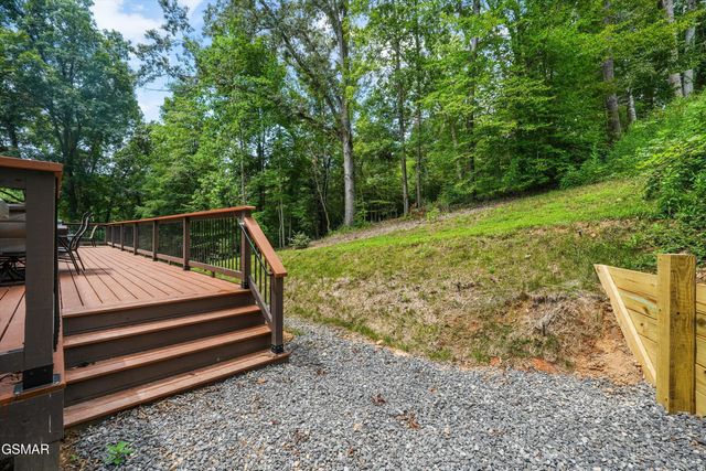 1836 Big Buck Lane, Sevierville, TN 37876