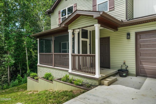 1836 Big Buck Lane, Sevierville, TN 37876