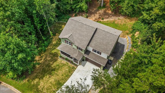 1836 Big Buck Lane, Sevierville, TN 37876
