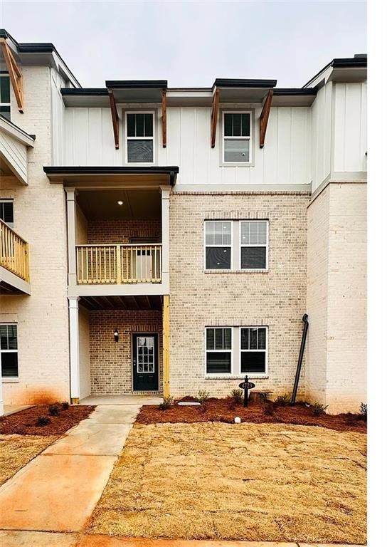 4729 Red Lion Place, Lawrenceville, GA 30044