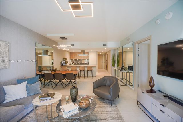 1000 Brickell Plz 3705, Miami, FL 33131