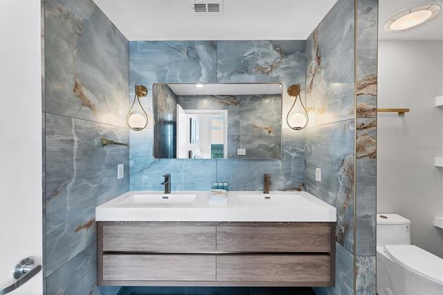 525 E JACKSON 60532801, Orlando, FL 32801