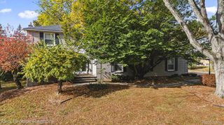31079 Oak Valley Drive, Farmington Hills, MI 48331