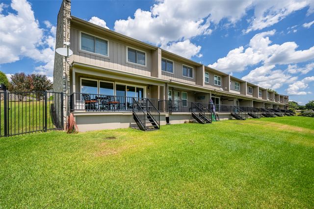 5200 Country Club Drive, De Cordova, TX 76049