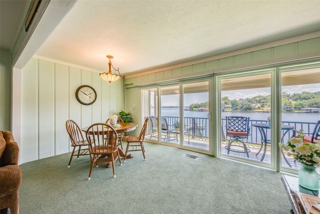 5200 Country Club Drive, De Cordova, TX 76049