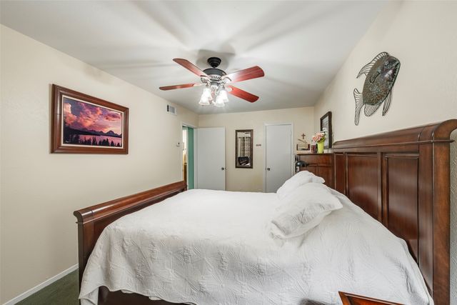 5200 Country Club Drive, De Cordova, TX 76049