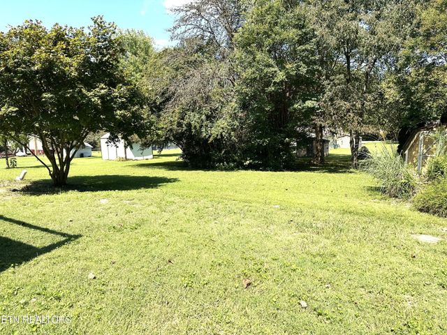 417 Oakhill Drive, Sweetwater, TN 37874