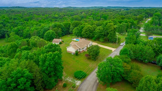 10005 Runyan Hills Lane, Ooltewah, TN 37363