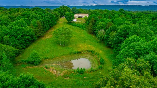 10005 Runyan Hills Lane, Ooltewah, TN 37363