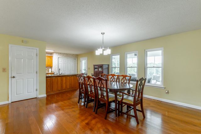 10005 Runyan Hills Lane, Ooltewah, TN 37363
