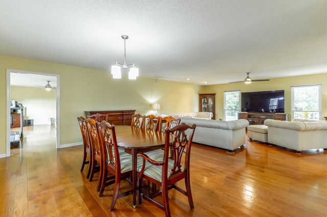10005 Runyan Hills Lane, Ooltewah, TN 37363