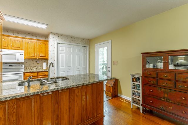 10005 Runyan Hills Lane, Ooltewah, TN 37363
