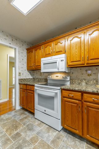 10005 Runyan Hills Lane, Ooltewah, TN 37363