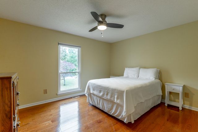 10005 Runyan Hills Lane, Ooltewah, TN 37363