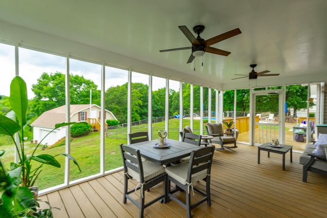 10005 Runyan Hills Lane, Ooltewah, TN 37363