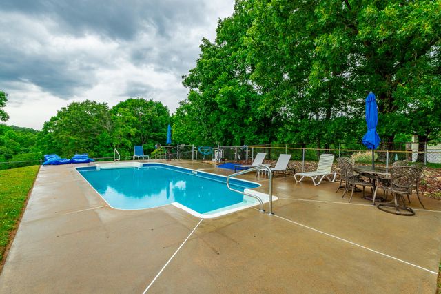 10005 Runyan Hills Lane, Ooltewah, TN 37363