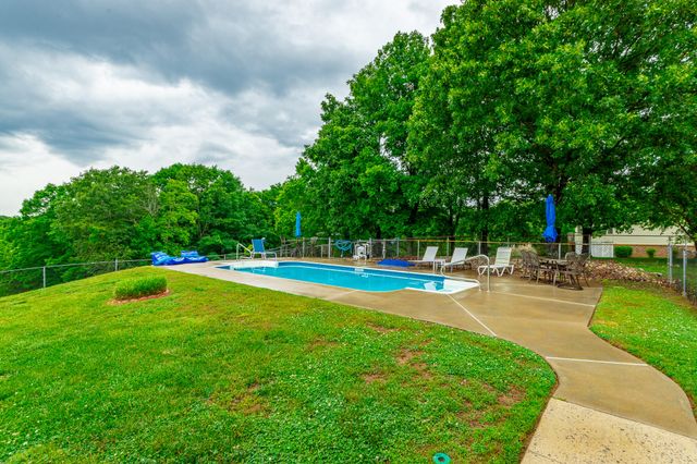 10005 Runyan Hills Lane, Ooltewah, TN 37363