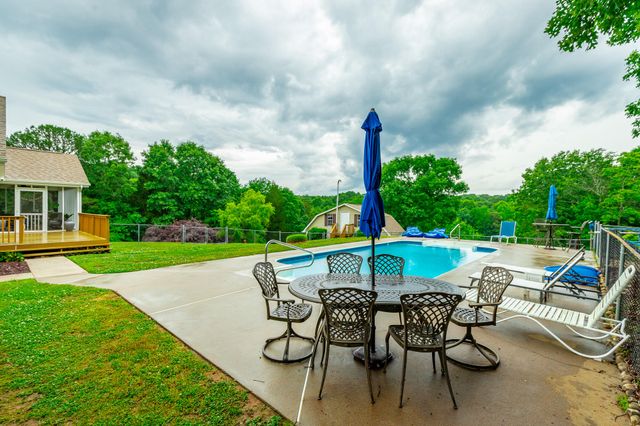 10005 Runyan Hills Lane, Ooltewah, TN 37363