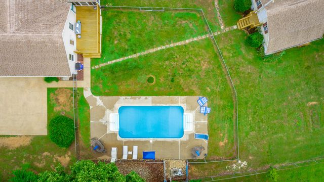 10005 Runyan Hills Lane, Ooltewah, TN 37363