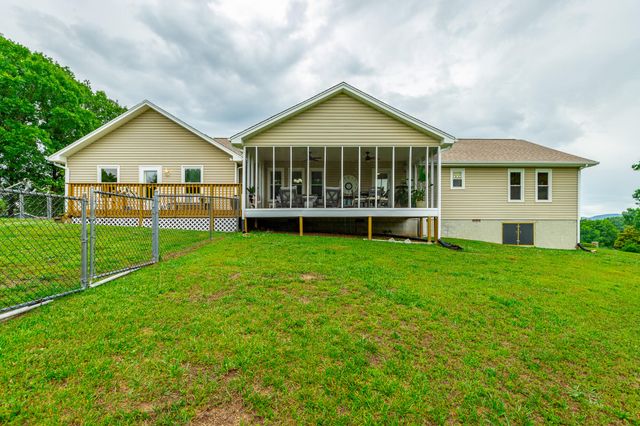 10005 Runyan Hills Lane, Ooltewah, TN 37363
