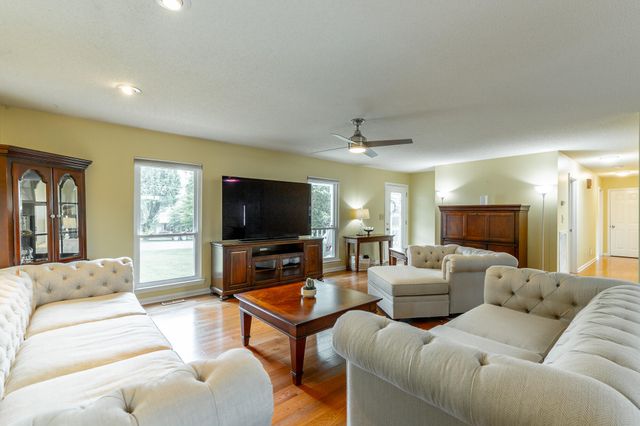 10005 Runyan Hills Lane, Ooltewah, TN 37363