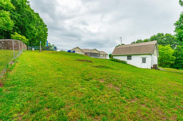 10005 Runyan Hills Lane, Ooltewah, TN 37363