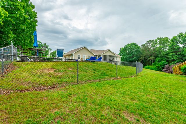 10005 Runyan Hills Lane, Ooltewah, TN 37363