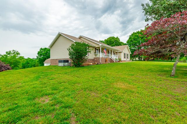10005 Runyan Hills Lane, Ooltewah, TN 37363