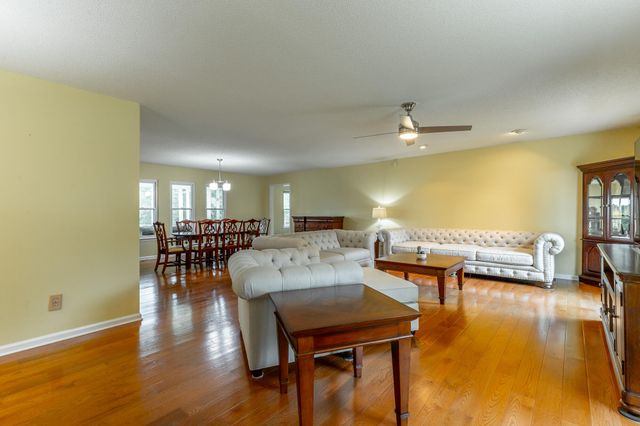 10005 Runyan Hills Lane, Ooltewah, TN 37363