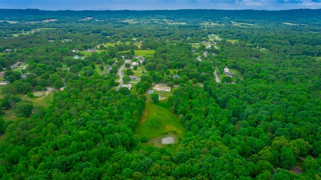 10005 Runyan Hills Lane, Ooltewah, TN 37363