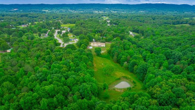 10005 Runyan Hills Lane, Ooltewah, TN 37363