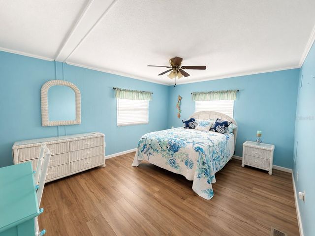 216 MARTINIQUE ROAD, North Port, FL 34287