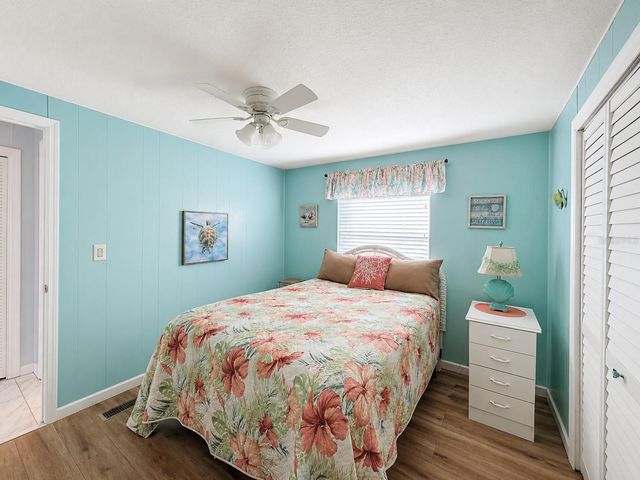 216 MARTINIQUE ROAD, North Port, FL 34287