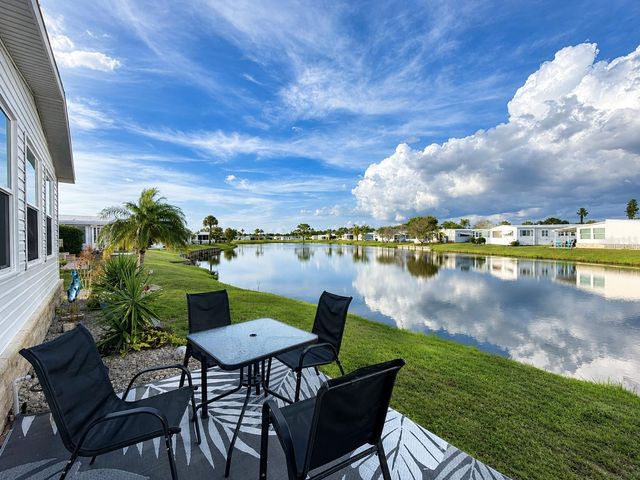 216 MARTINIQUE ROAD, North Port, FL 34287