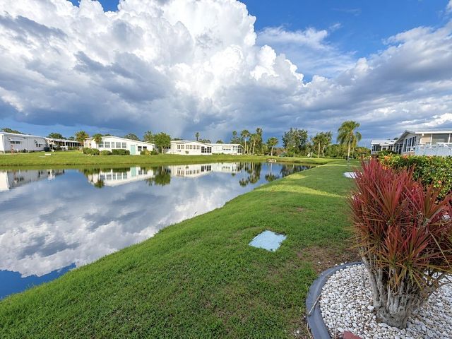 216 MARTINIQUE ROAD, North Port, FL 34287