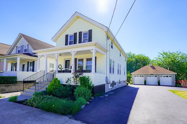 31 Fenmoor St, East Providence, RI 02914