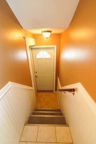 31 Fenmoor St, East Providence, RI 02914