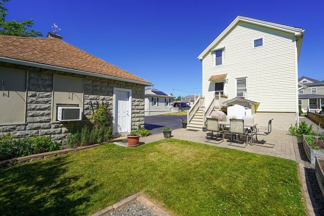 31 Fenmoor St, East Providence, RI 02914