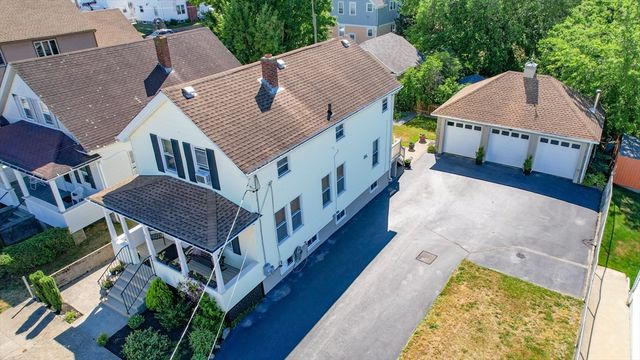 31 Fenmoor St, East Providence, RI 02914