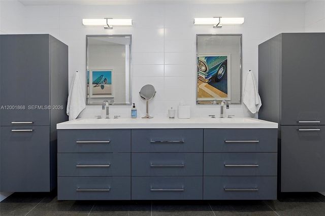 9 Island Ave 407, Miami Beach, FL 33139