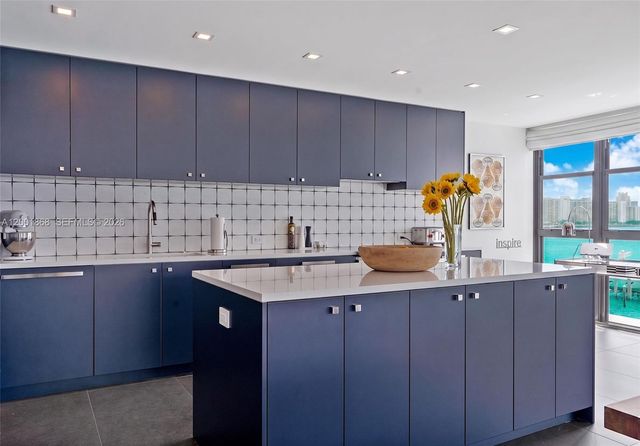 9 Island Ave 407, Miami Beach, FL 33139