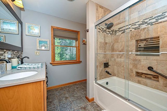 80 N Dorr Way, Wakefield, NH 03830
