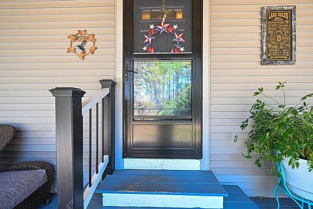 80 N Dorr Way, Wakefield, NH 03830