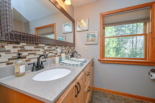 80 N Dorr Way, Wakefield, NH 03830