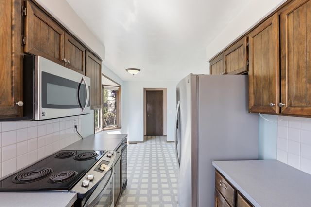 10705 E 23rd Ave, Spokane Valley, WA 99206